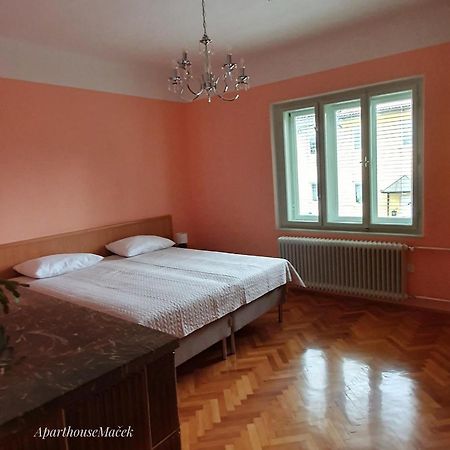 Ferienwohnung Aparthouse Macek Laibach Exterior foto